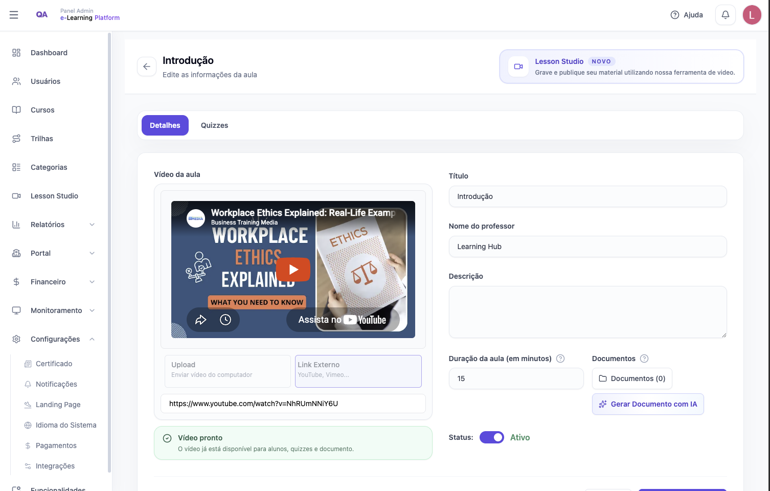 Tela de gestão de cursos do portal LMS